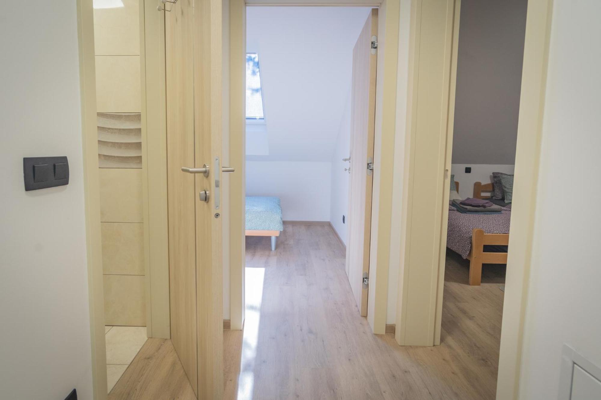 Apartamento Cuckoo'S Alpine Nest Lesce  Habitación foto